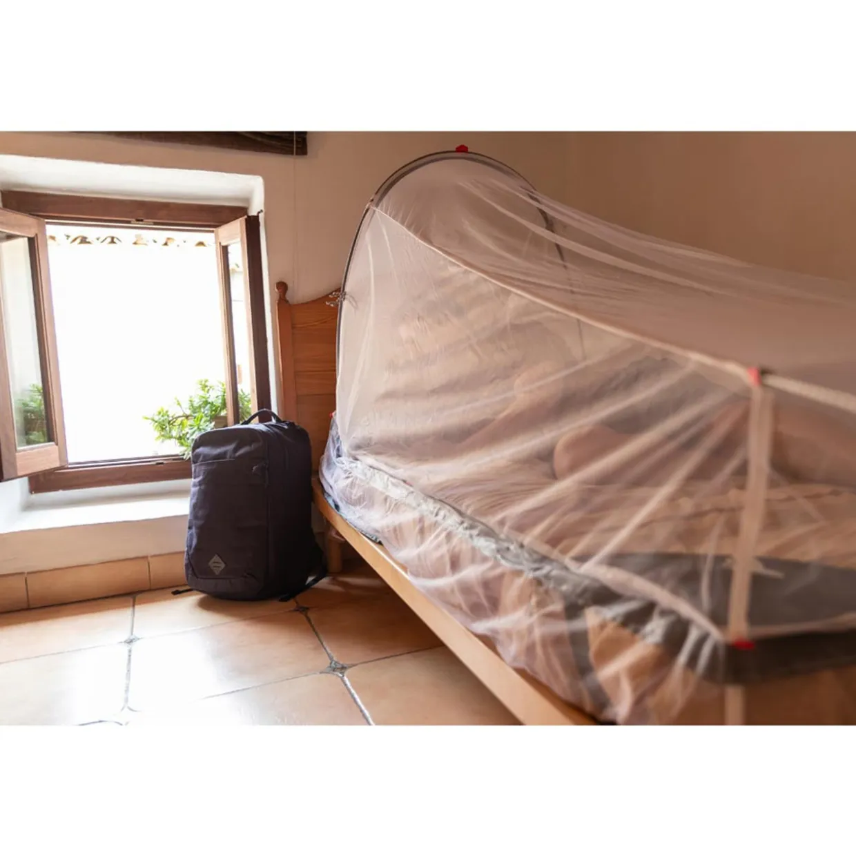 Freestanding Single Bed Mosquito Net