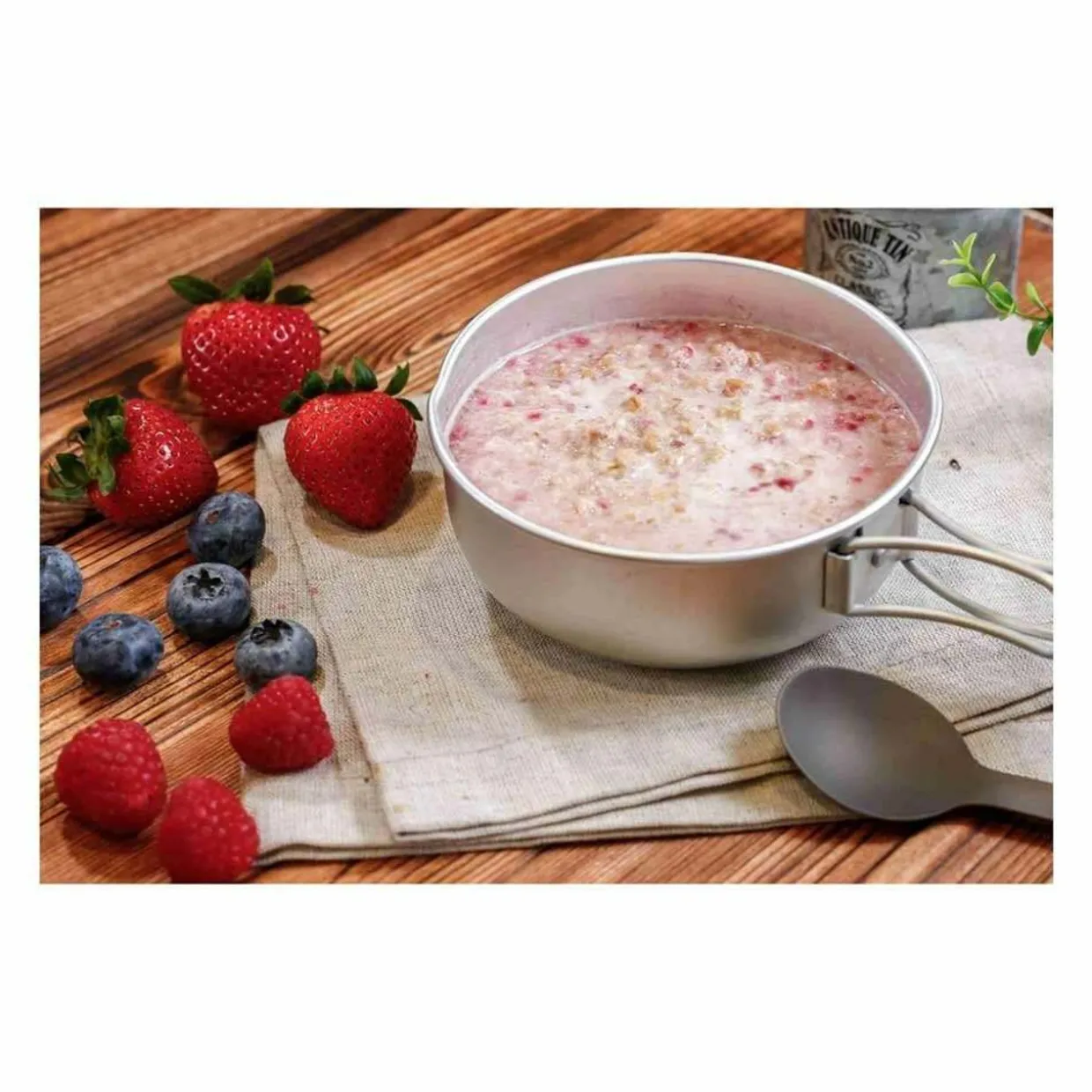 Granola with Raspberries (Single Serving)
