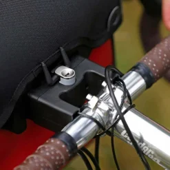 Handlebar Mounting Set with Lock
