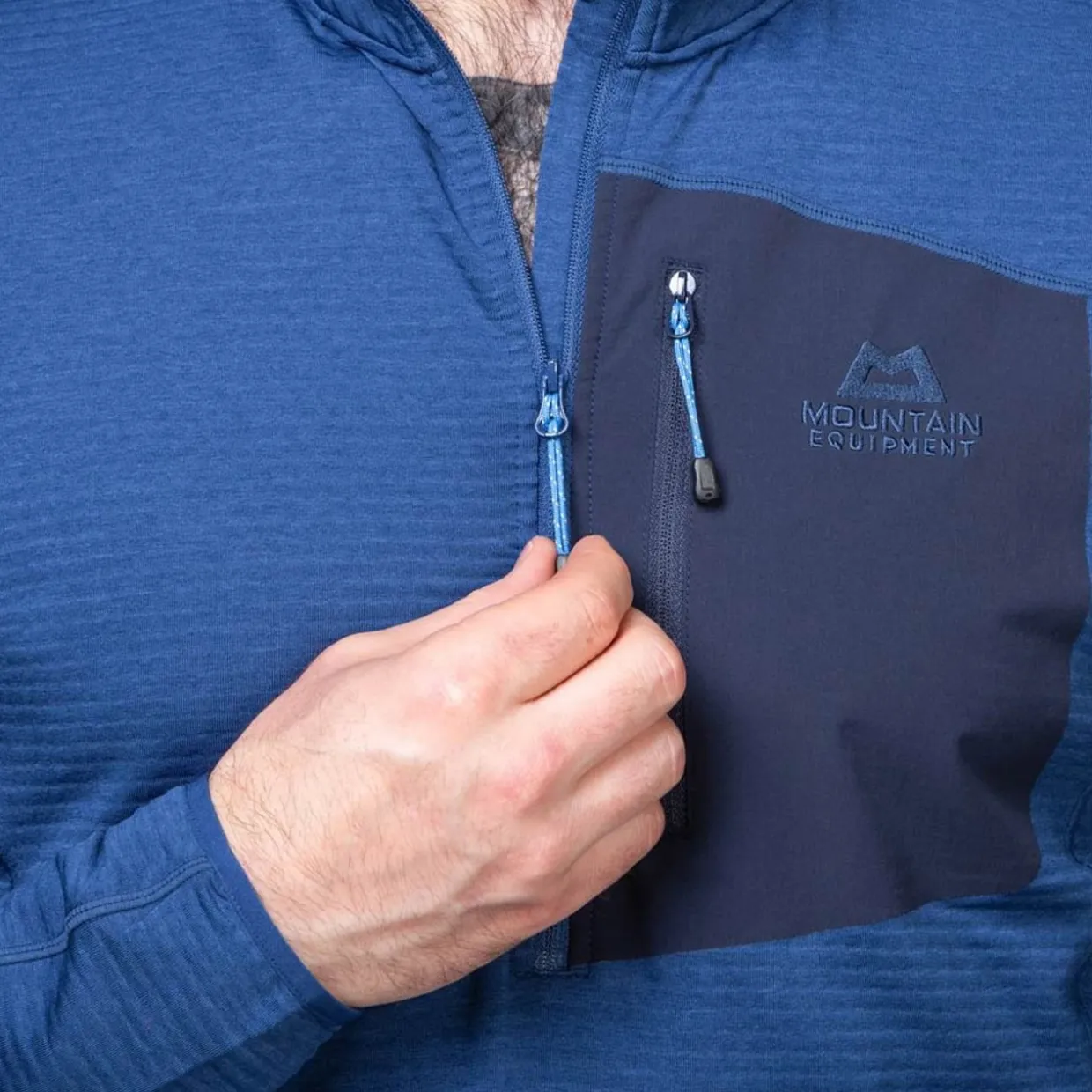 Lumiko Zip Tee