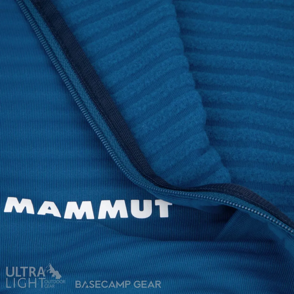 Taiss Light ML Hooded Jacket