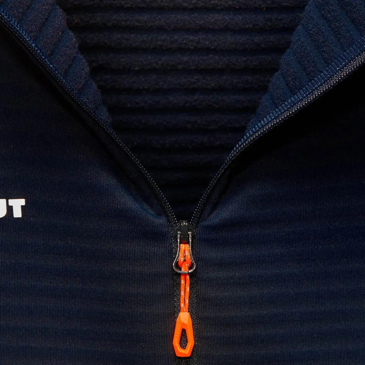 Taiss Light ML Hooded Jacket