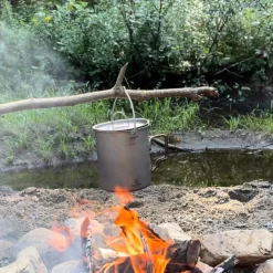 Titanium Pot 750ml with lid and bail handle