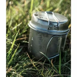 Titanium Trek 900