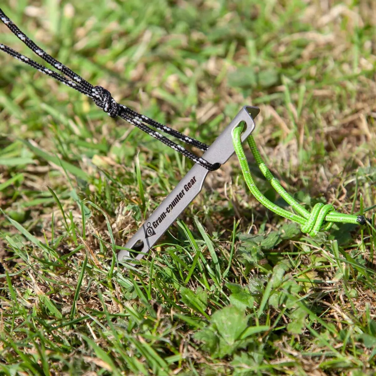 Titanium V Peg